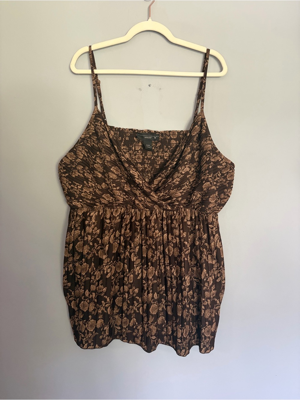 Vtg Y2K Venezia Babydoll Tank Top Size 22/24 Brown Floral Smocked Pleated Grunge